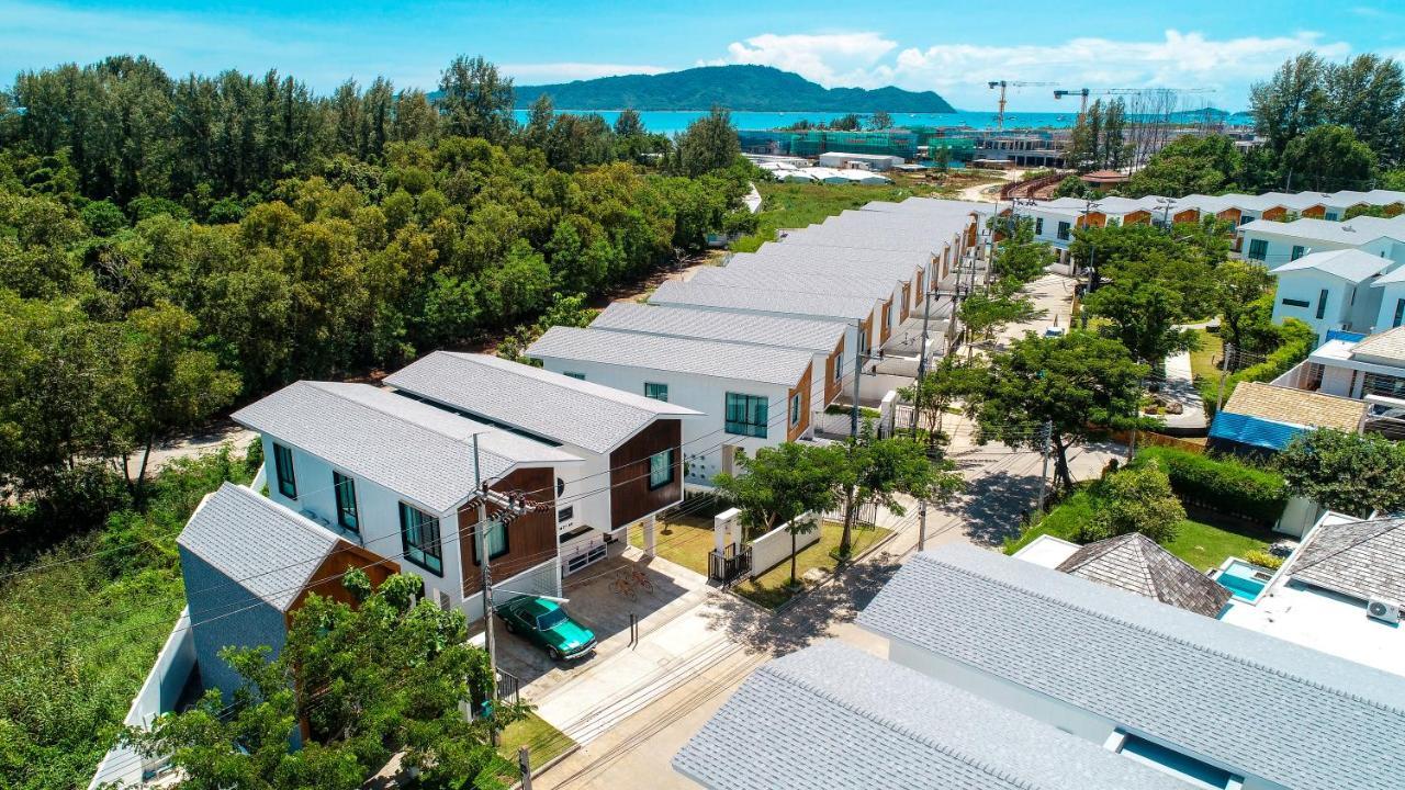 Happy Family Villa Phuket Exterior photo
